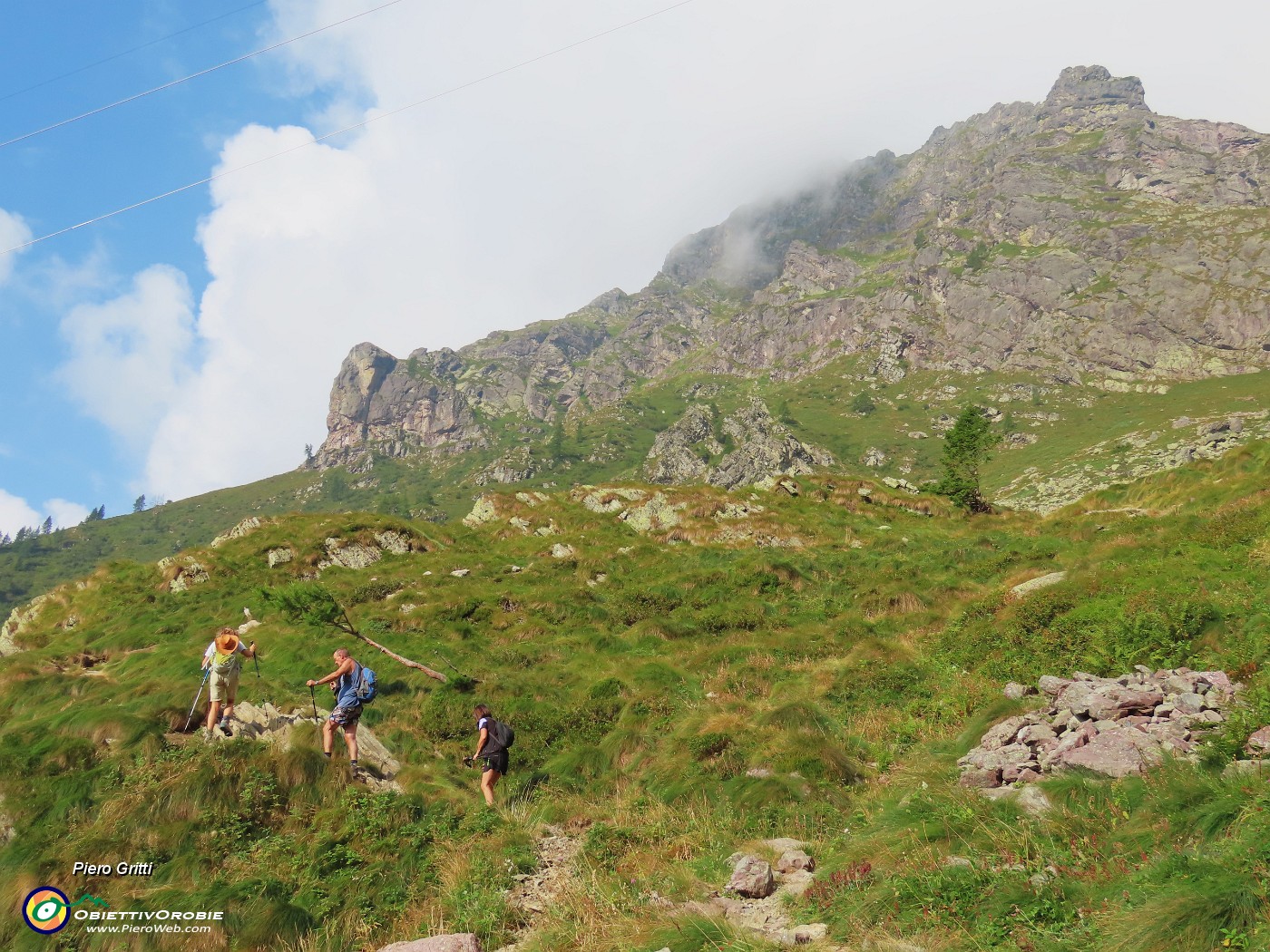 17 Versante sud del Pizzo di Giacomo (2184 m).JPG